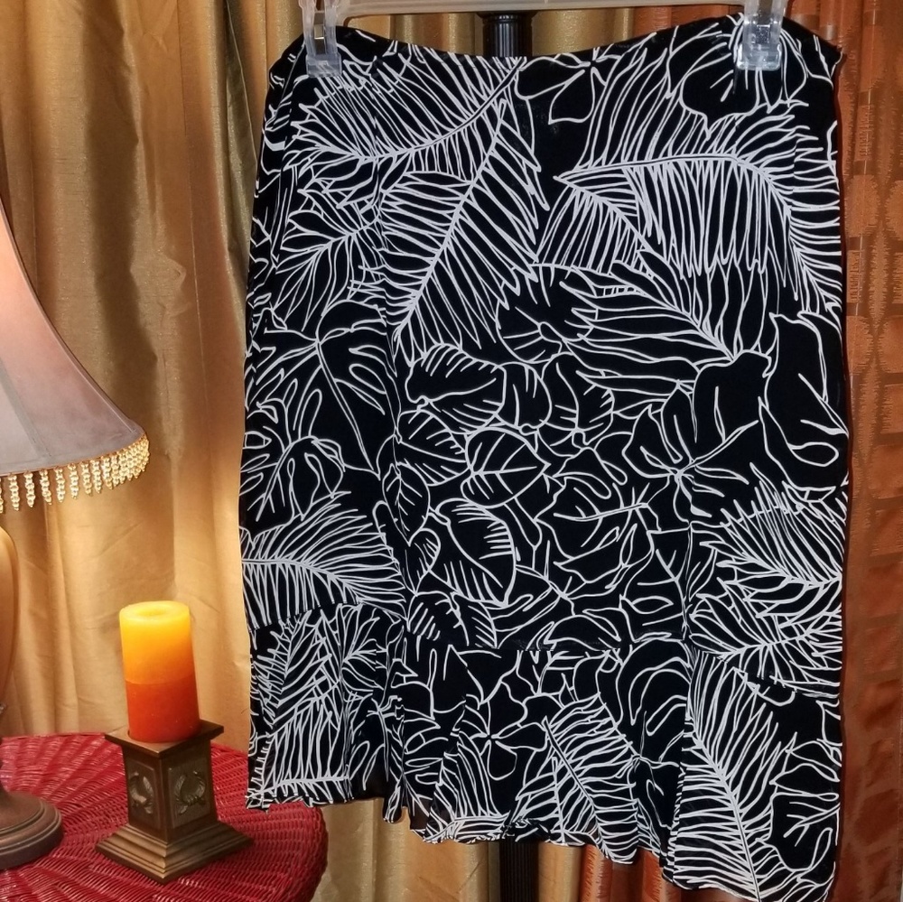 Women's skirt